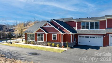 20 Brookstone Place Candler NC 28715