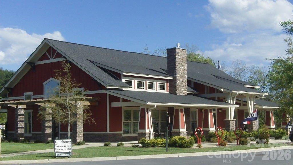 20 Brookstone Place Candler NC 28715