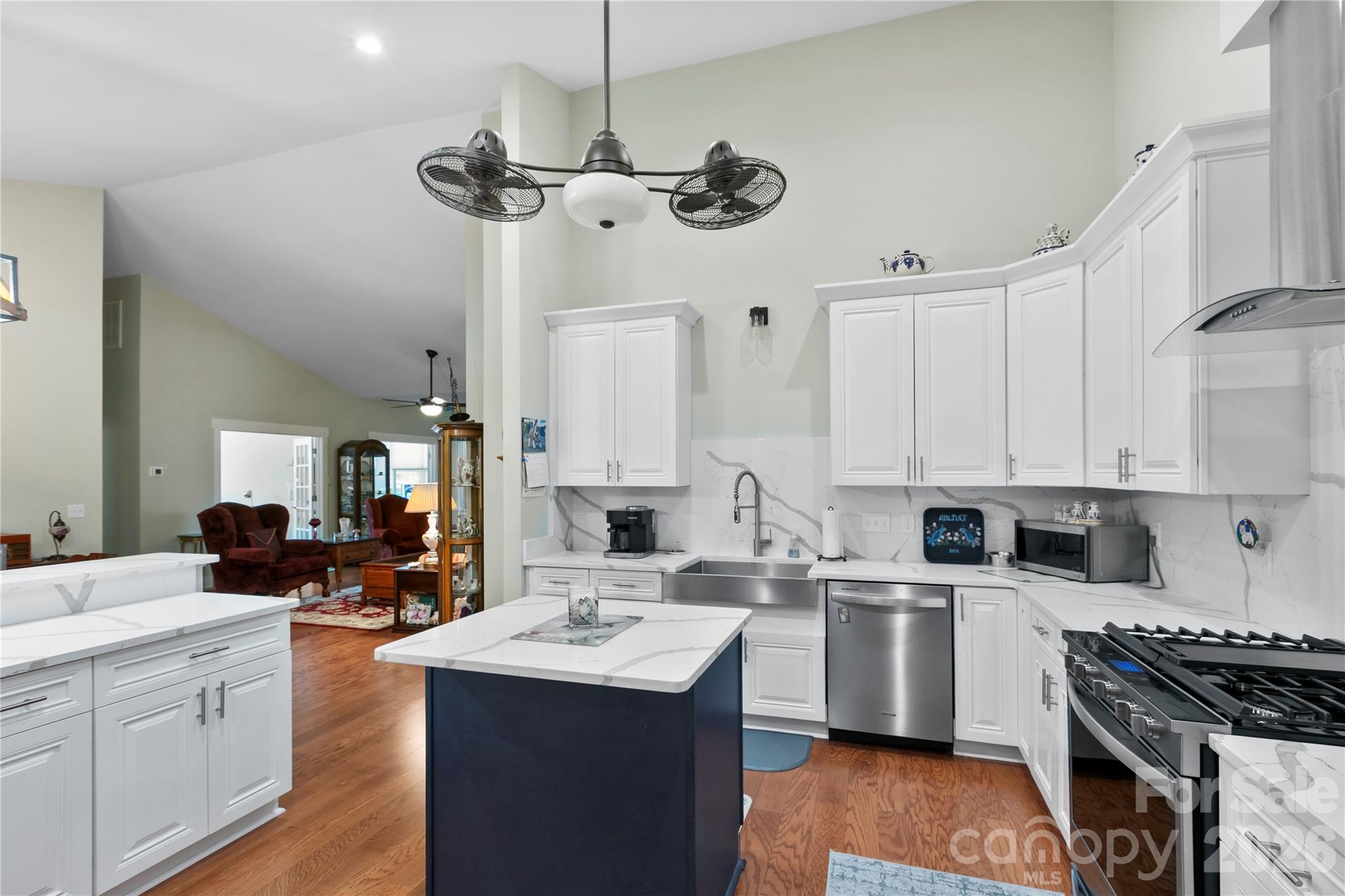 20 Brookstone Place Candler NC 28715