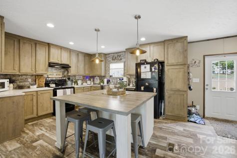 980 Lakeland Avenue Lincolnton NC 28092
