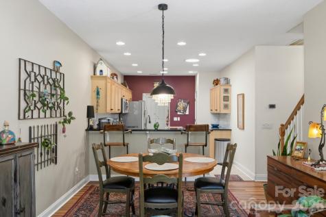 57 Outlook Circle Swannanoa NC 28778