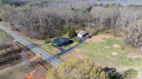 4914 E Nc 10 Highway Catawba NC 28609