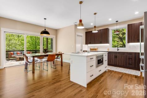 8 Campbell Street Black Mountain NC 28711