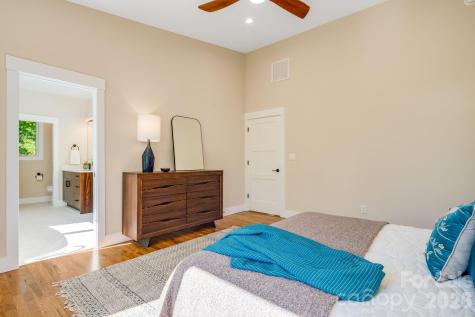 8 Campbell Street Black Mountain NC 28711