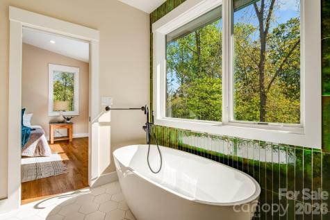8 Campbell Street Black Mountain NC 28711