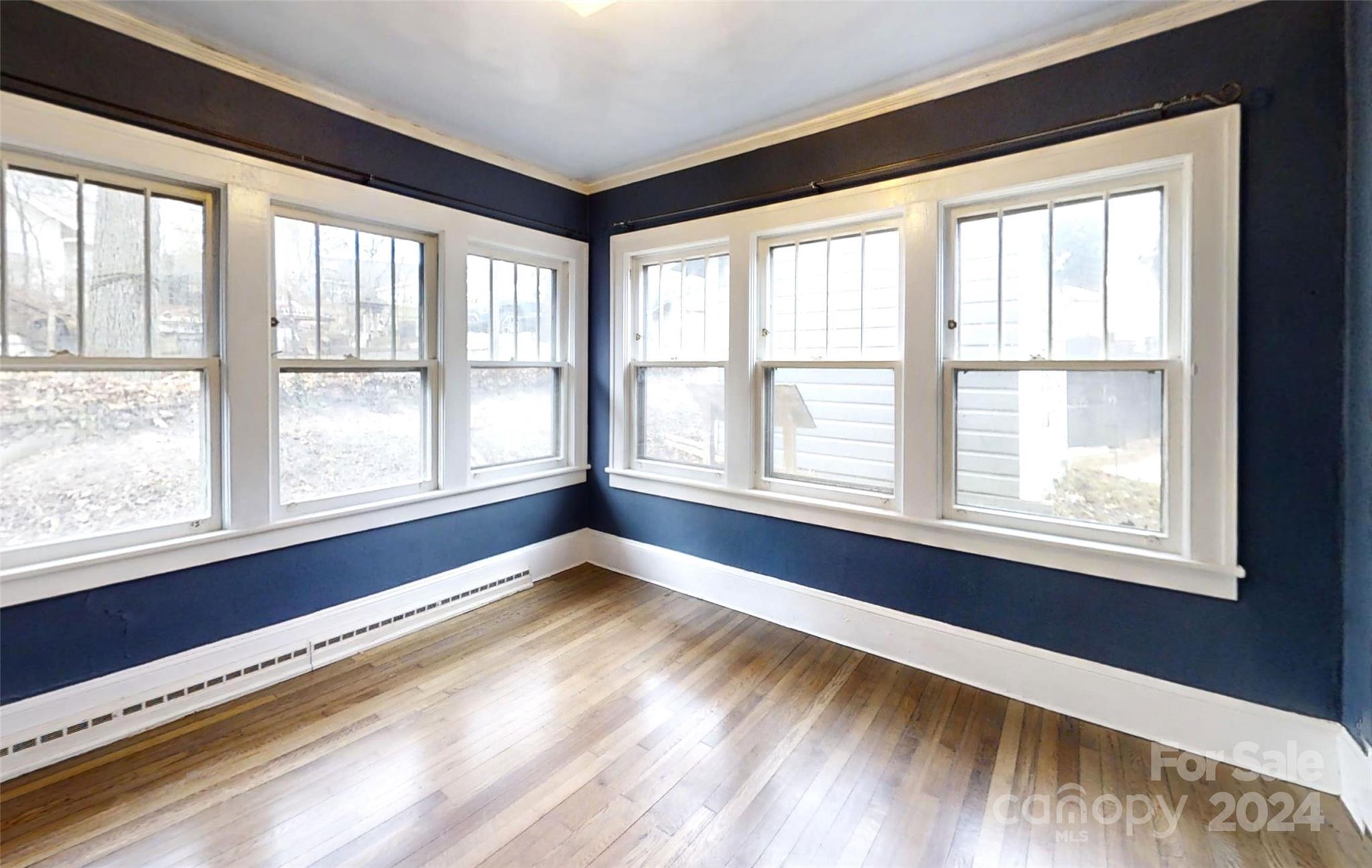 38 Linden Avenue Asheville NC 28801