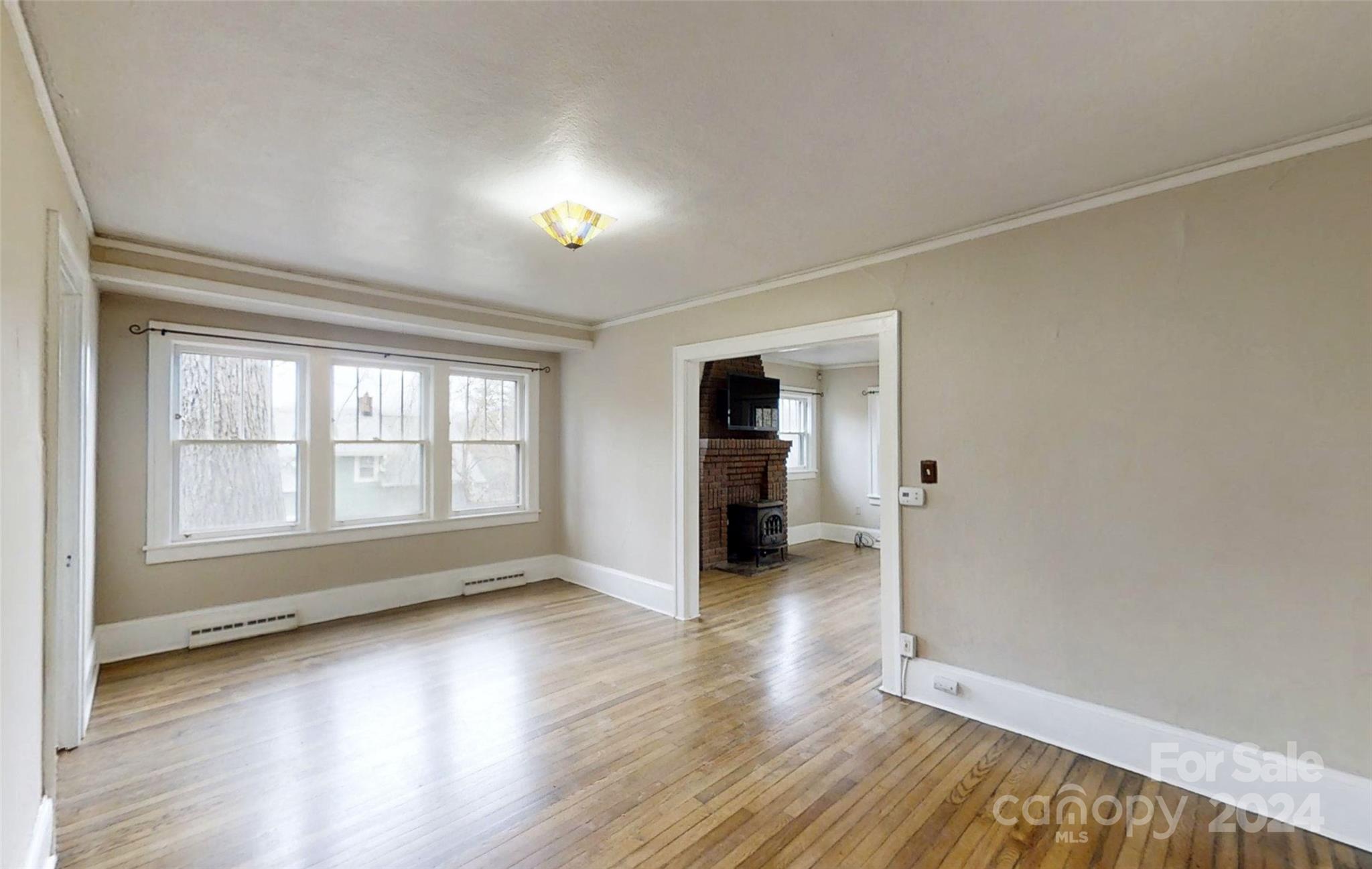 38 Linden Avenue Asheville NC 28801