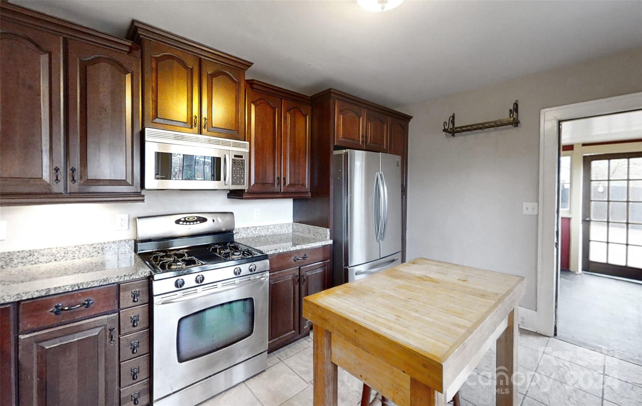38 Linden Avenue Asheville NC 28801