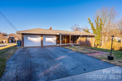 620 Diamondhead Drive NE Lenoir NC 28645