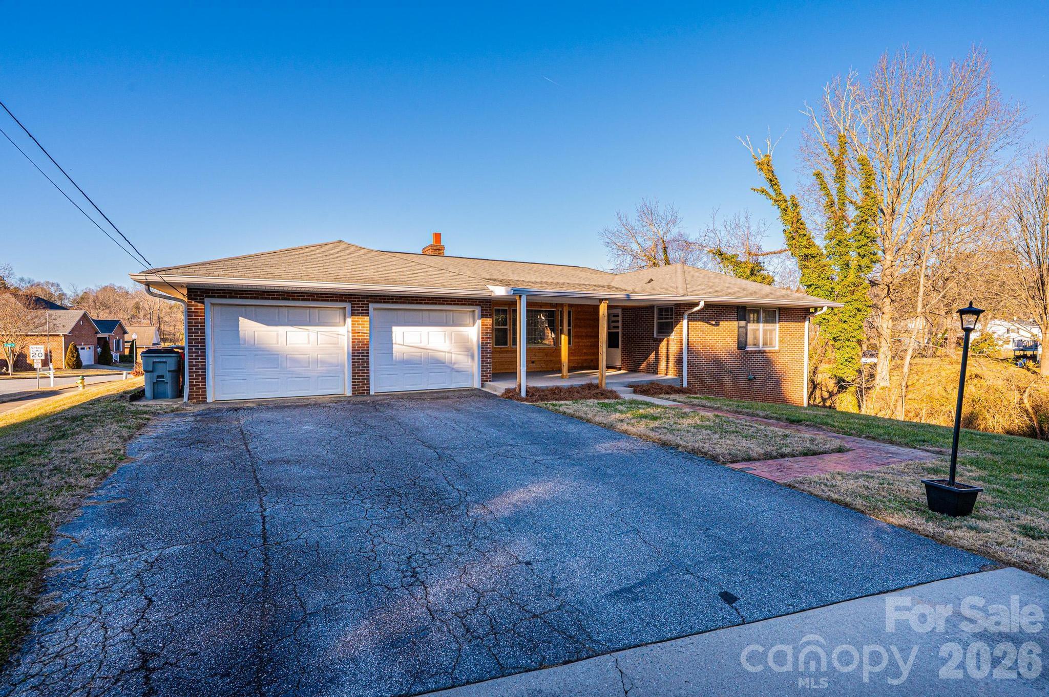 620 Diamondhead Drive NE Lenoir NC 28645