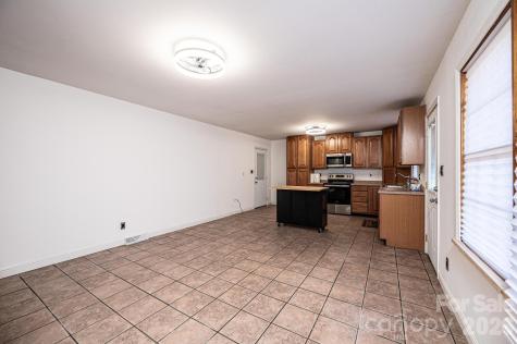620 Diamondhead Drive NE Lenoir NC 28645