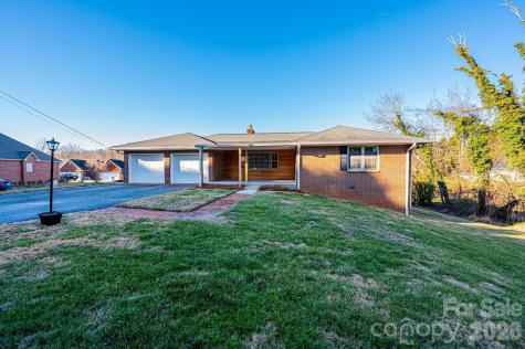 620 Diamondhead Drive NE Lenoir NC 28645