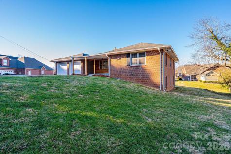 620 Diamondhead Drive NE Lenoir NC 28645