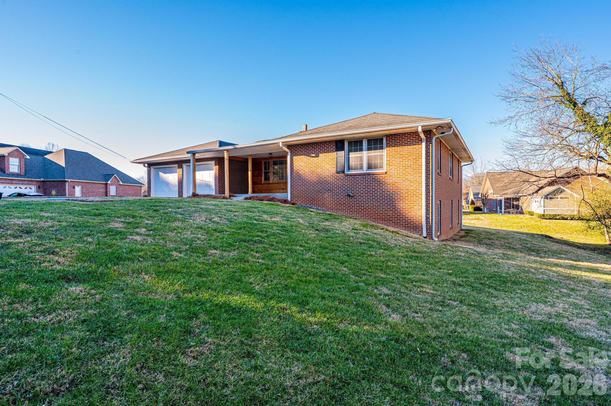 620 Diamondhead Drive NE Lenoir NC 28645