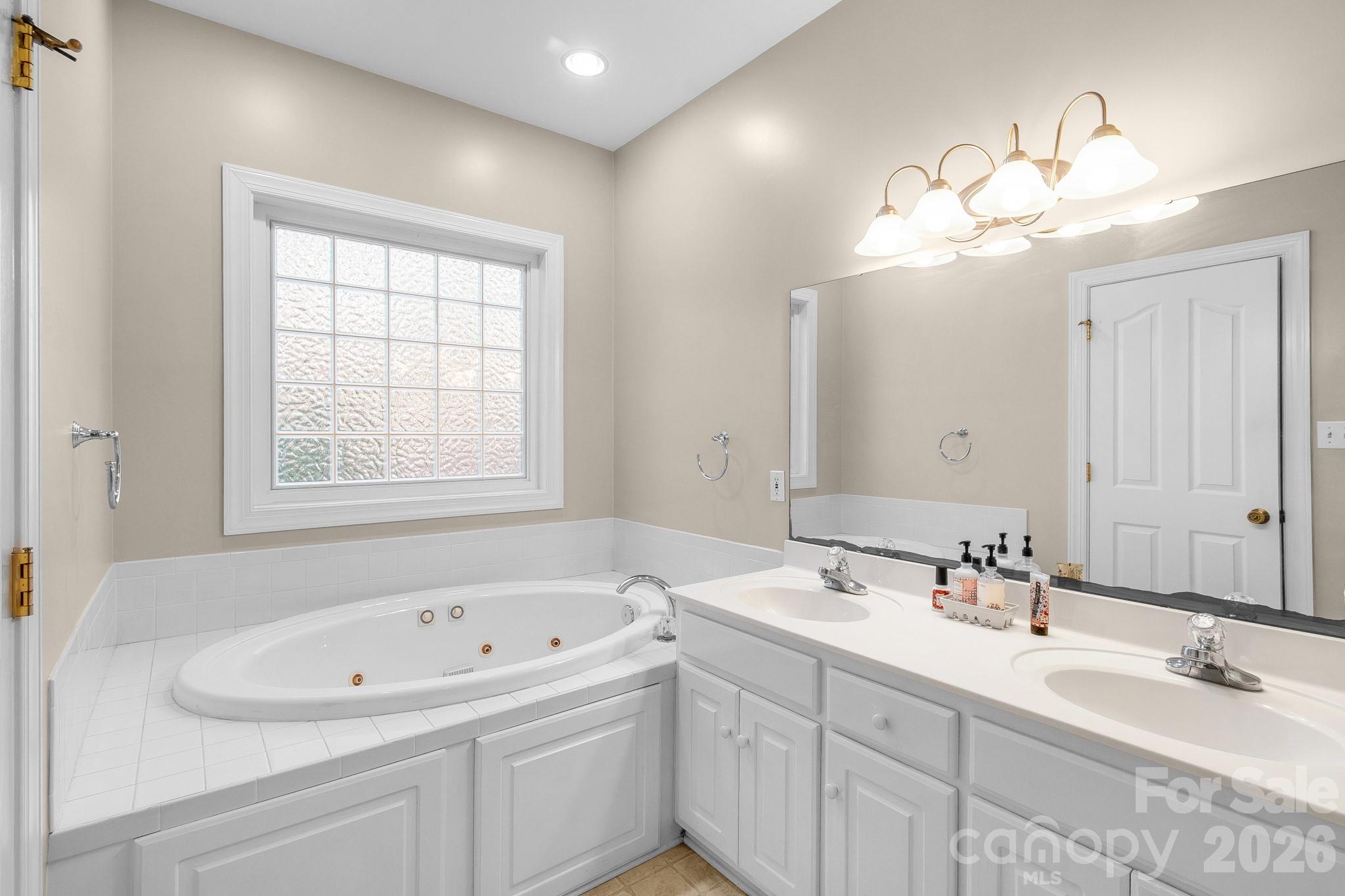 722 Canterbury Drive Lancaster SC 29720