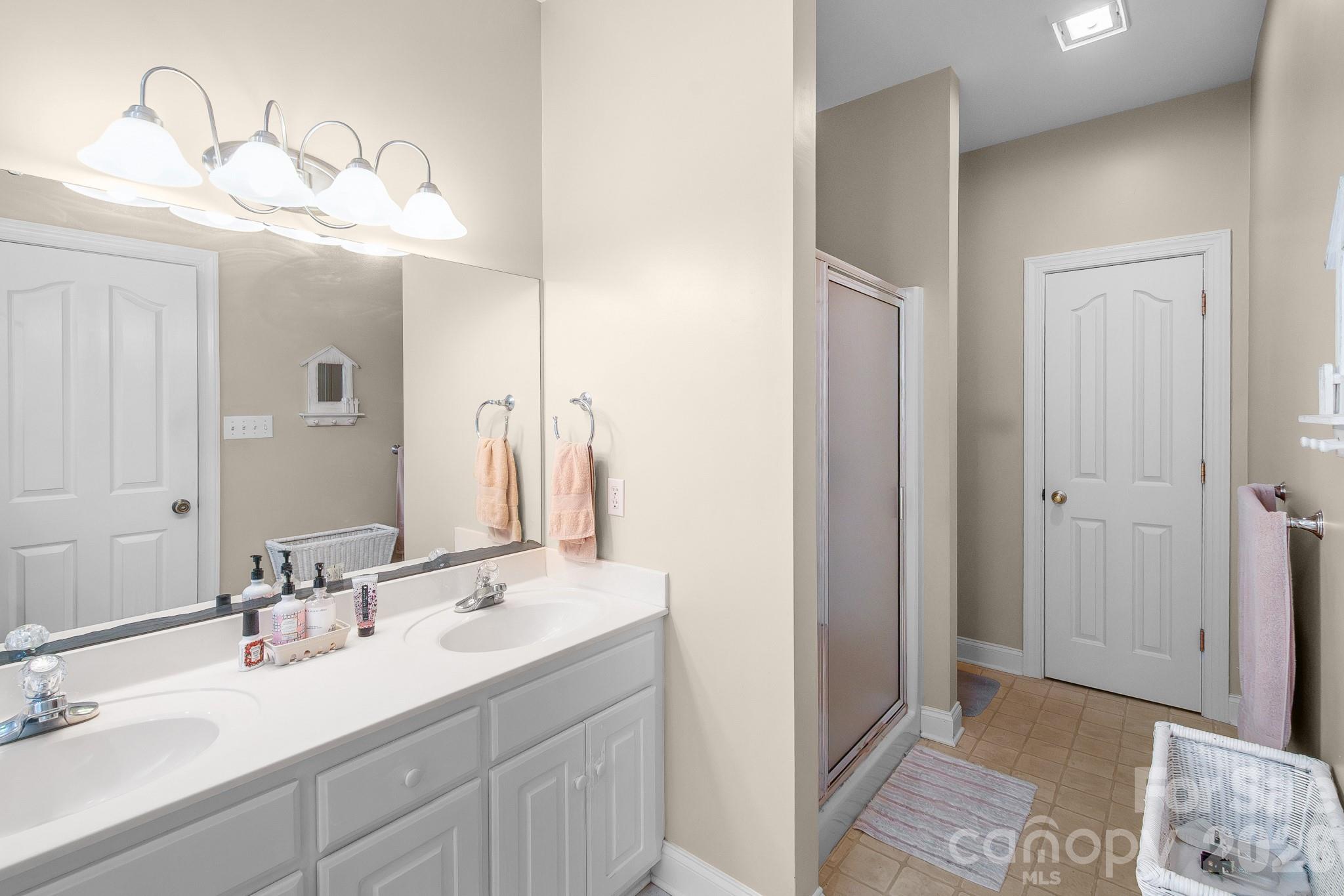 722 Canterbury Drive Lancaster SC 29720