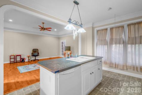 722 Canterbury Drive Lancaster SC 29720