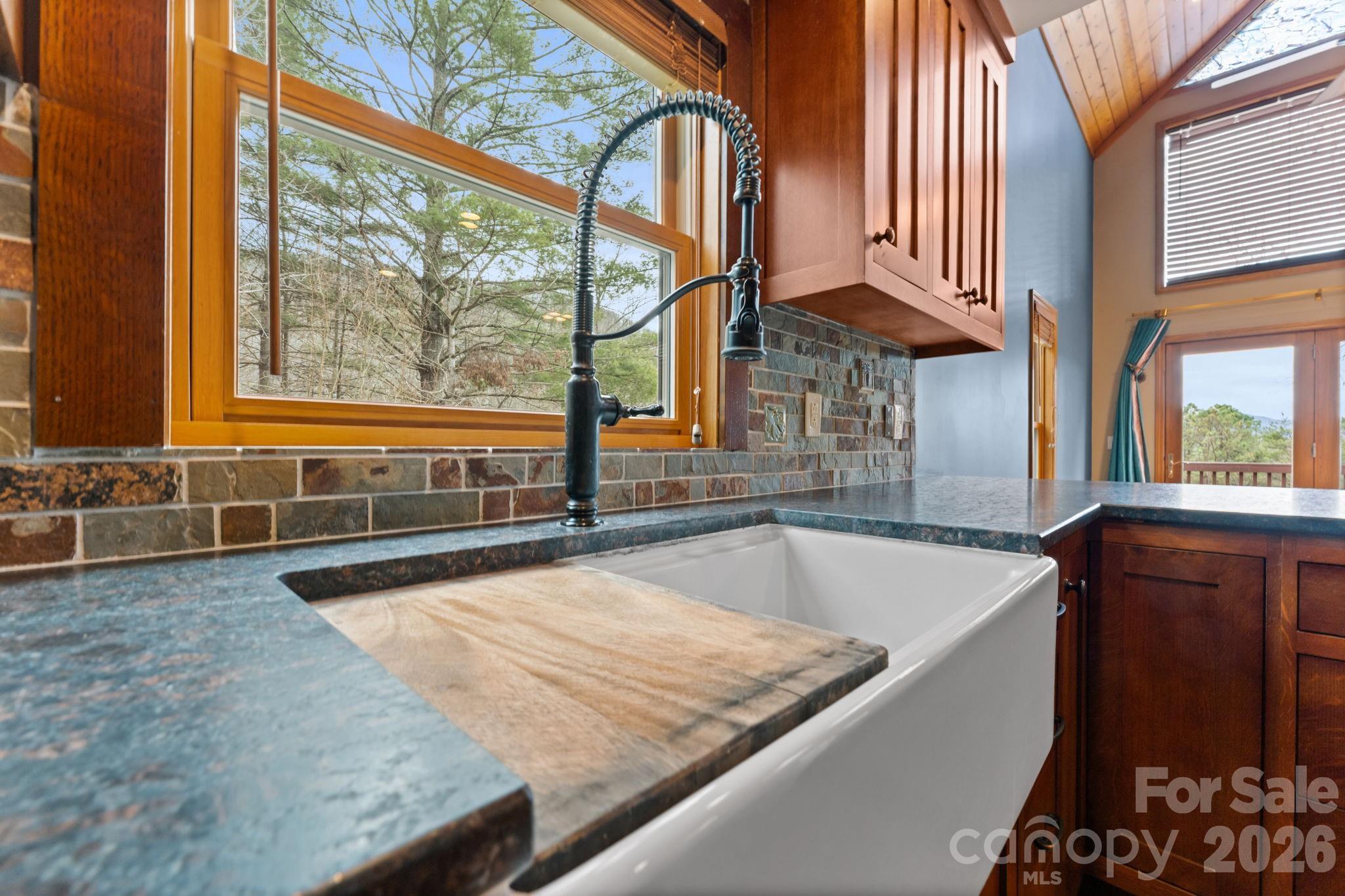 113 Cardinal Drive Franklin NC 28734