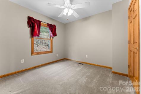 113 Cardinal Drive Franklin NC 28734