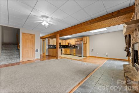 113 Cardinal Drive Franklin NC 28734