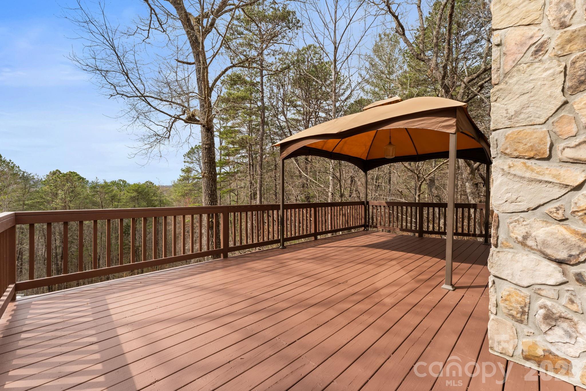 113 Cardinal Drive Franklin NC 28734