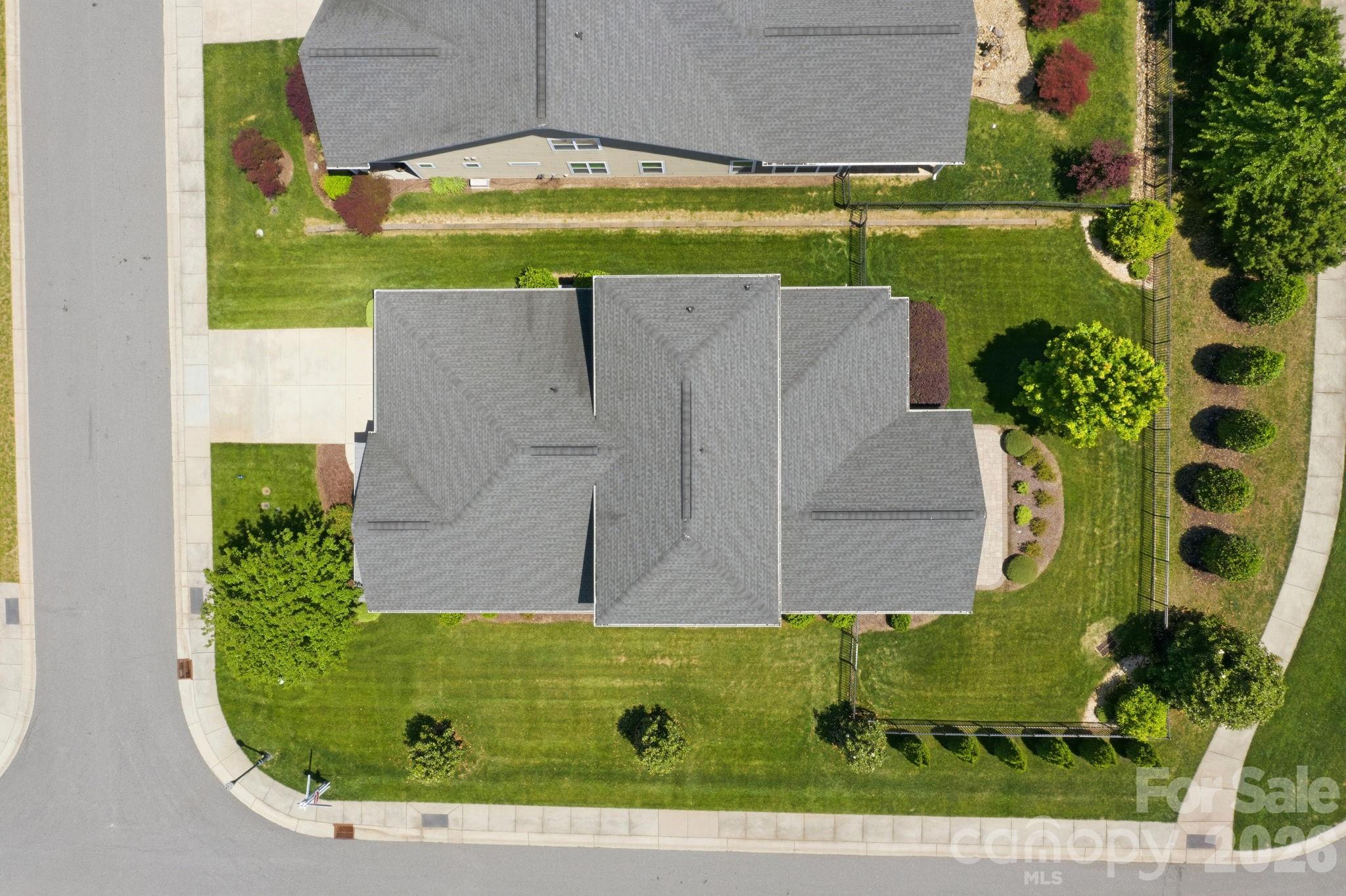 261 Stone Mountain Way Denver NC 28037