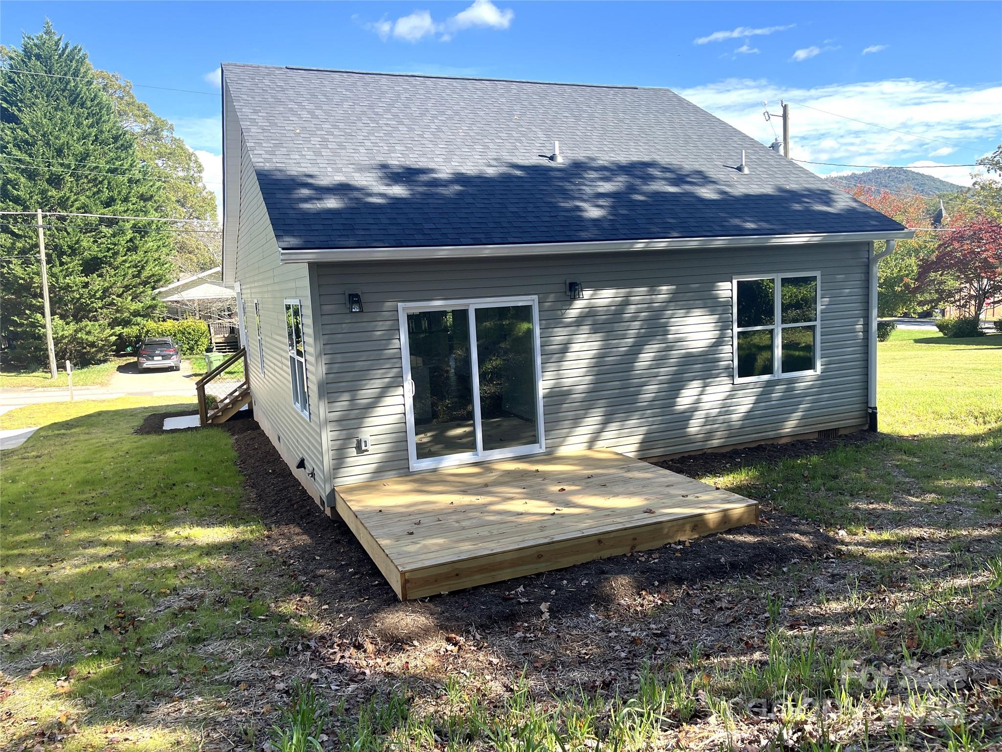 31 White Avenue Asheville NC 28803