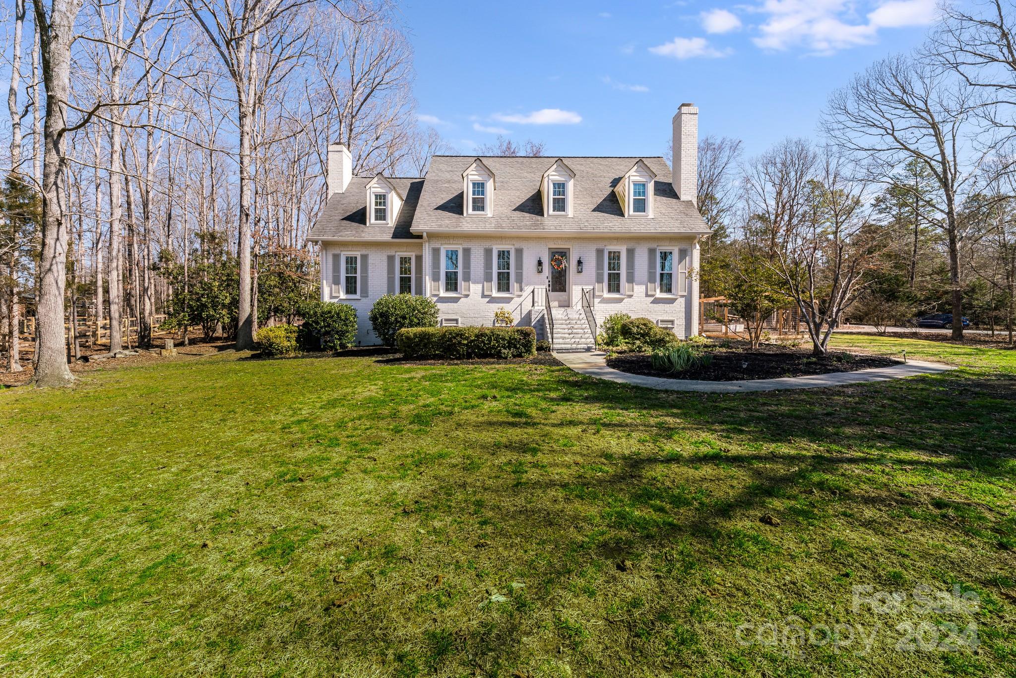 1101 Farm Creek Road Waxhaw NC 28173