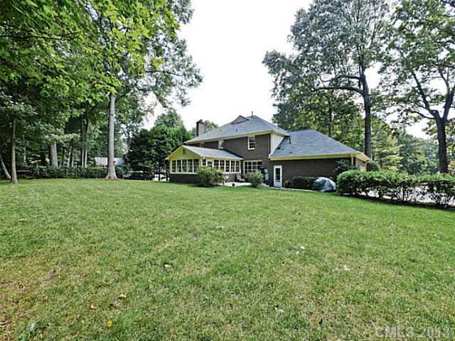 2911 Wamath Drive Charlotte NC 28210