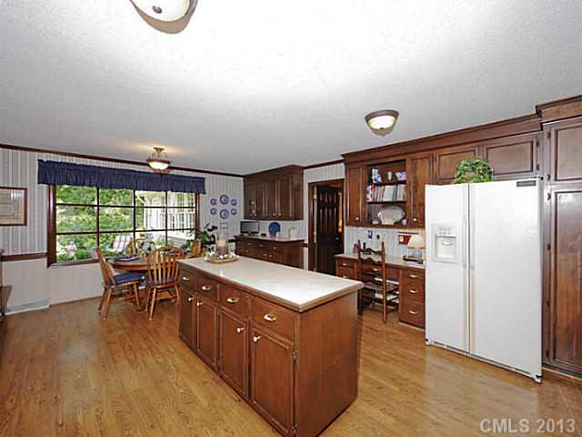 2911 Wamath Drive Charlotte NC 28210