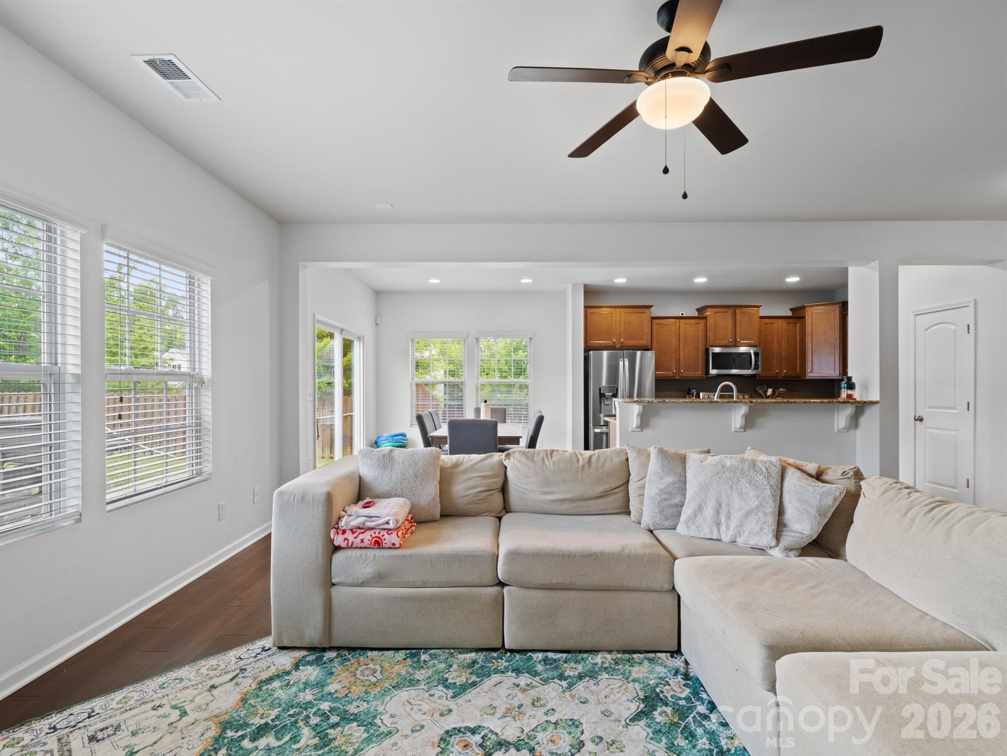3702 Wiegon Lane Charlotte NC 28216