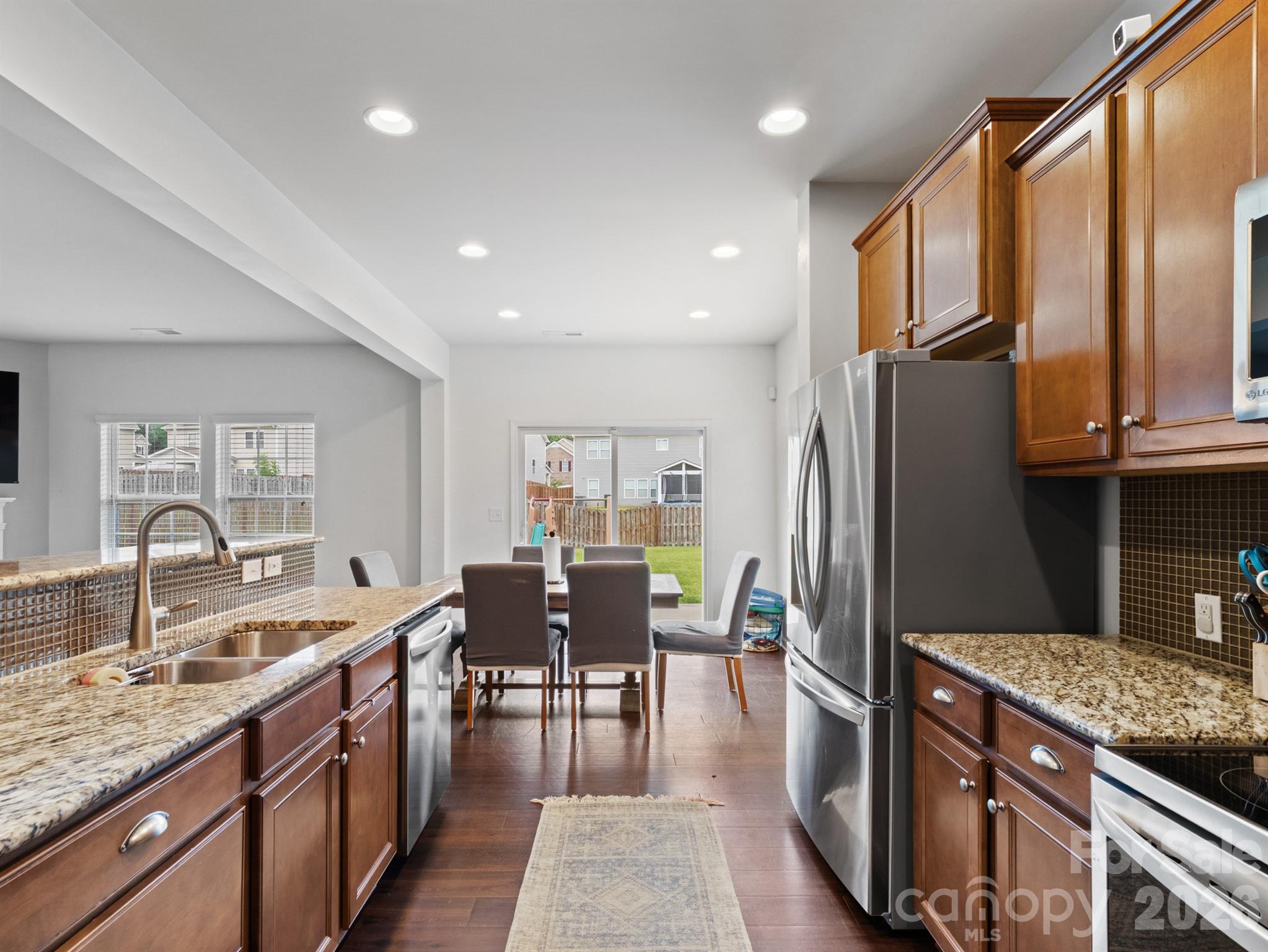 3702 Wiegon Lane Charlotte NC 28216