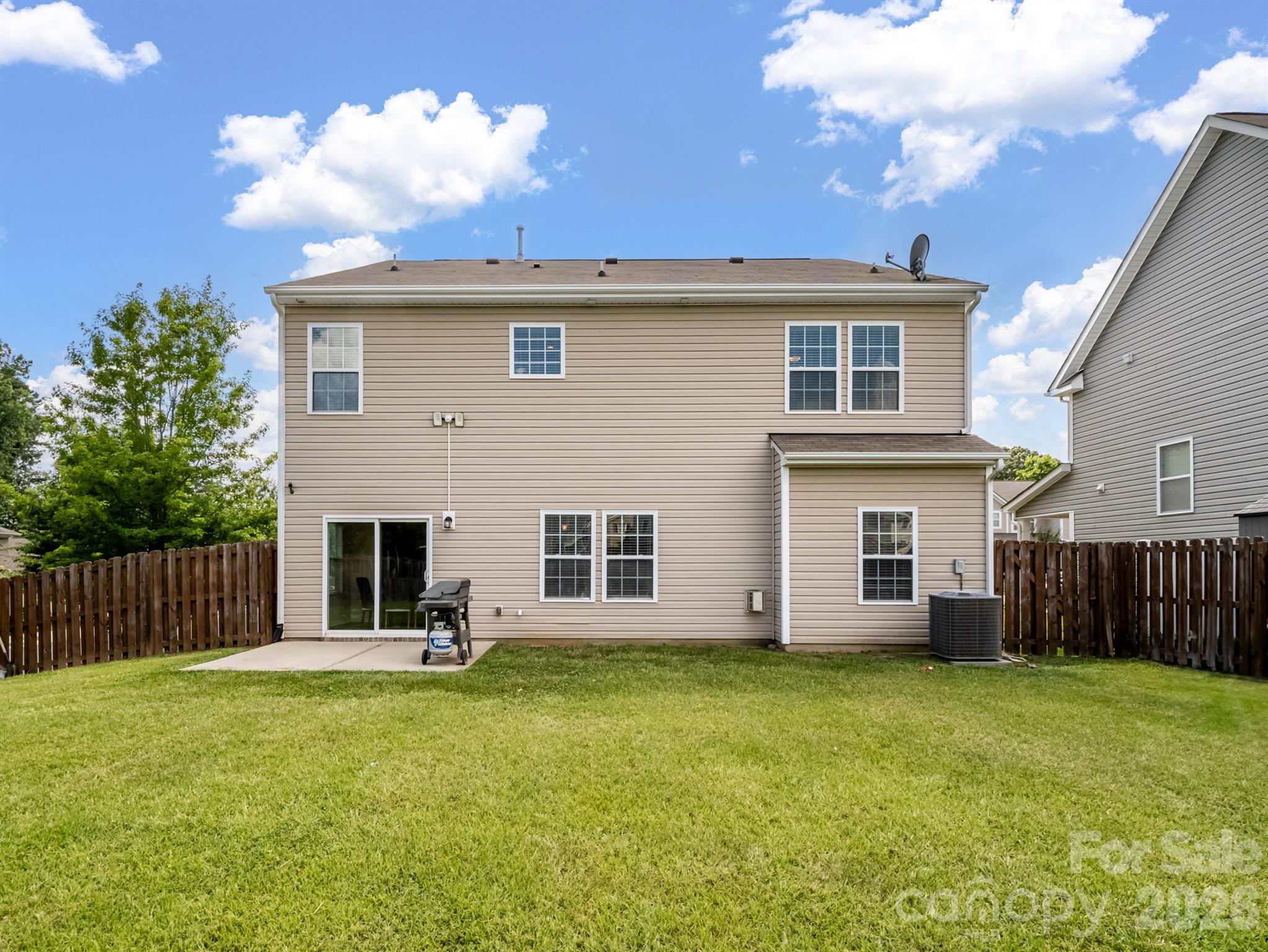 3702 Wiegon Lane Charlotte NC 28216