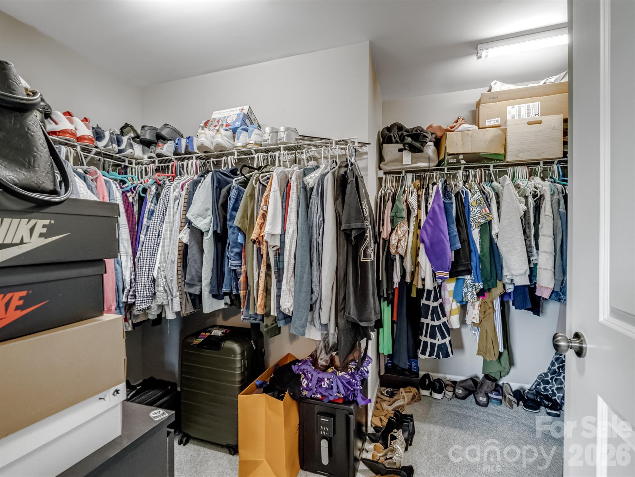 3702 Wiegon Lane Charlotte NC 28216