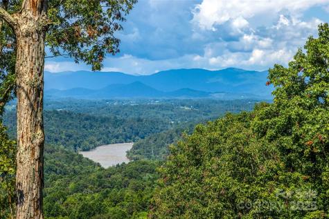 82 Running Ridge Road Asheville NC 28804