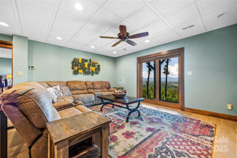 82 Running Ridge Road Asheville NC 28804