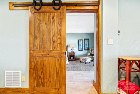 82 Running Ridge Road Asheville NC 28804