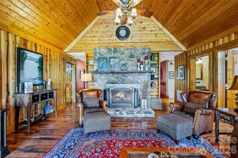 82 Running Ridge Road Asheville NC 28804