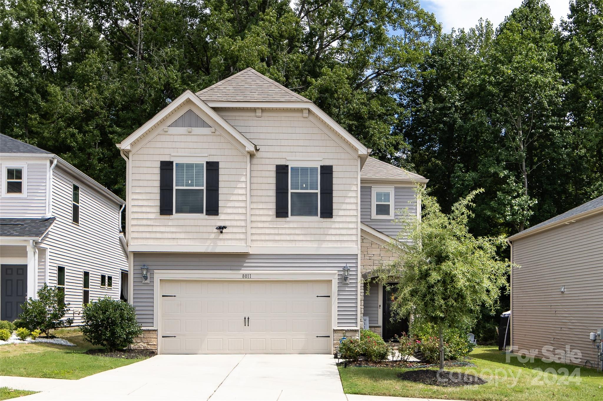8011 Ballas Drive Charlotte NC 28215