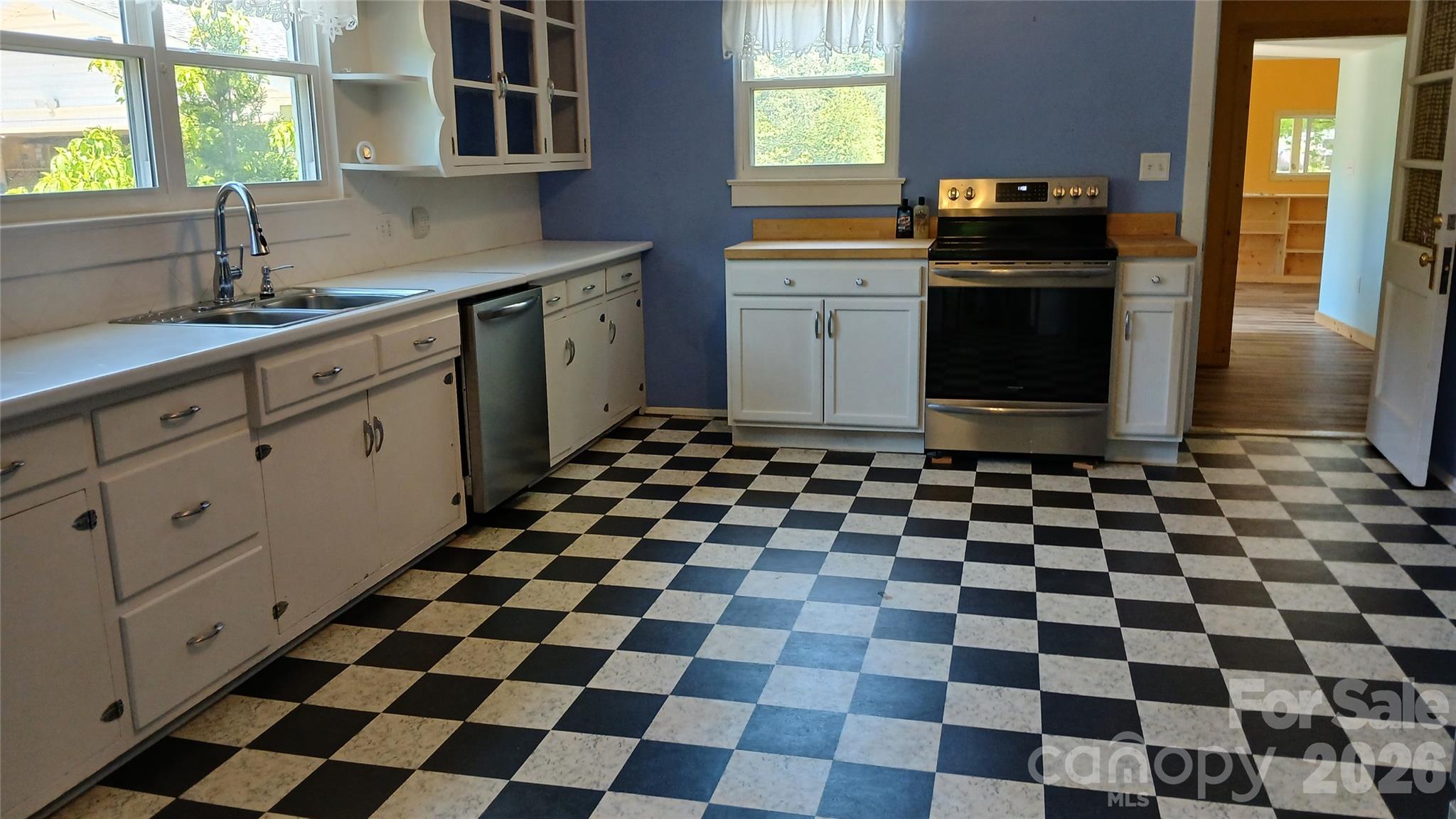 300 Woodlawn Drive Connelly Springs NC 28612