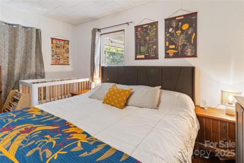 65 Craig Circle Asheville NC 28805