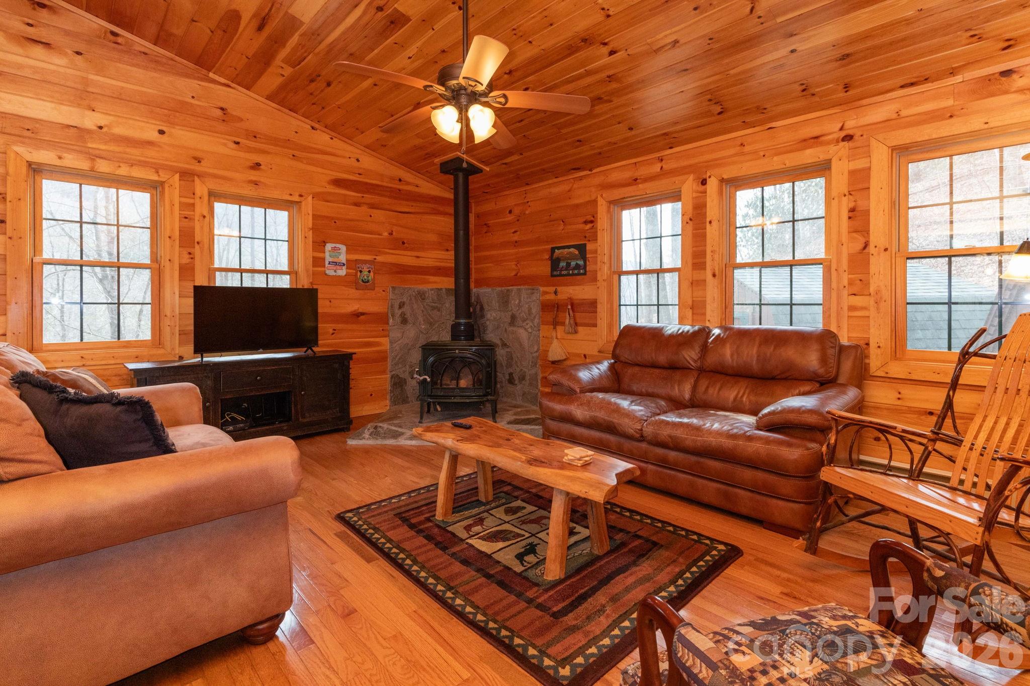 71 Honeymoon Lane Maggie Valley NC 28751