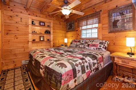 71 Honeymoon Lane Maggie Valley NC 28751