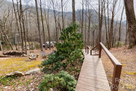 71 Honeymoon Lane Maggie Valley NC 28751