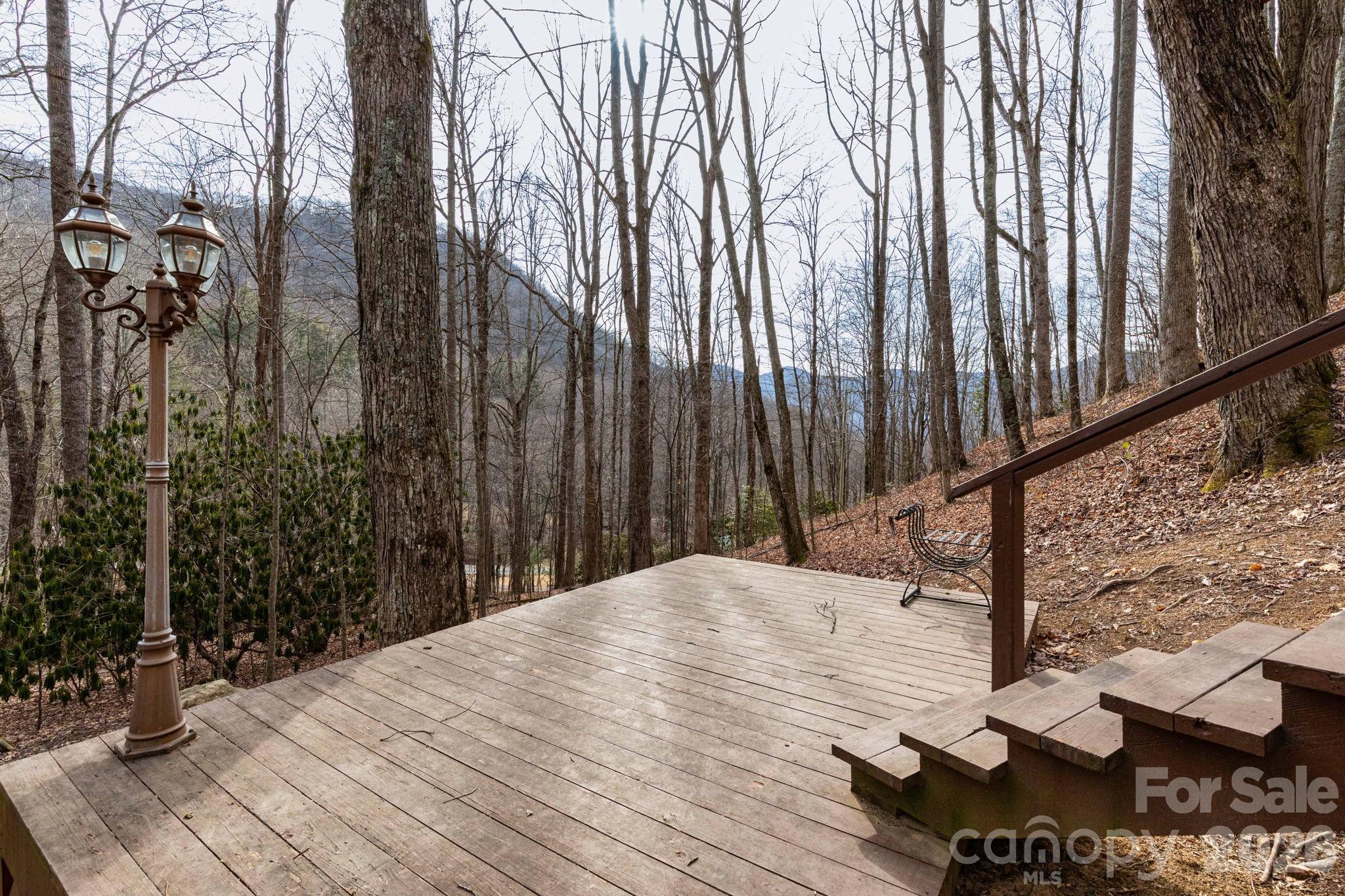 71 Honeymoon Lane Maggie Valley NC 28751