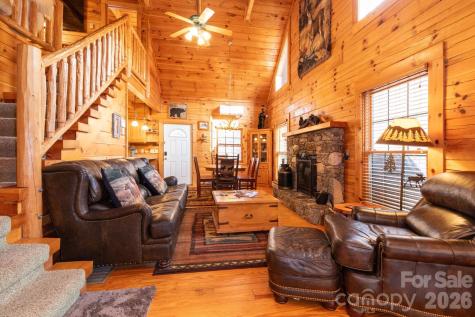 71 Honeymoon Lane Maggie Valley NC 28751