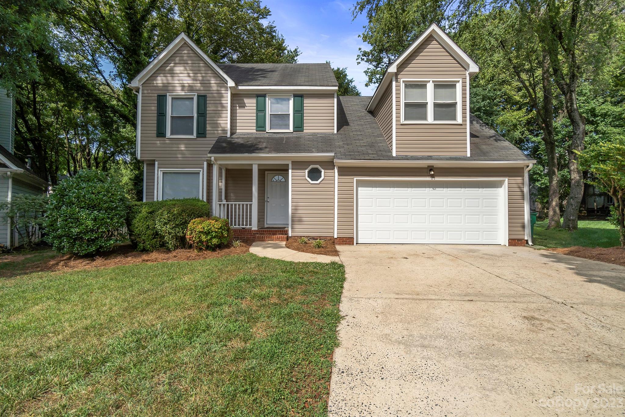 9911 Furlong Trail Charlotte NC 28269