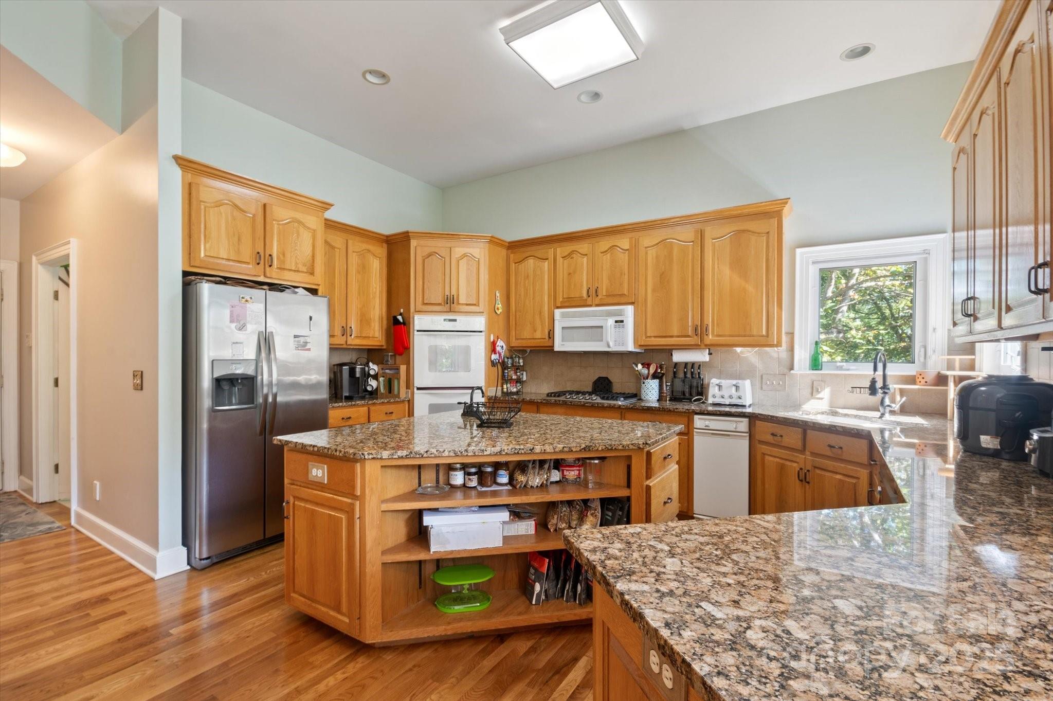 192 Lake Club Drive Nebo NC 28761