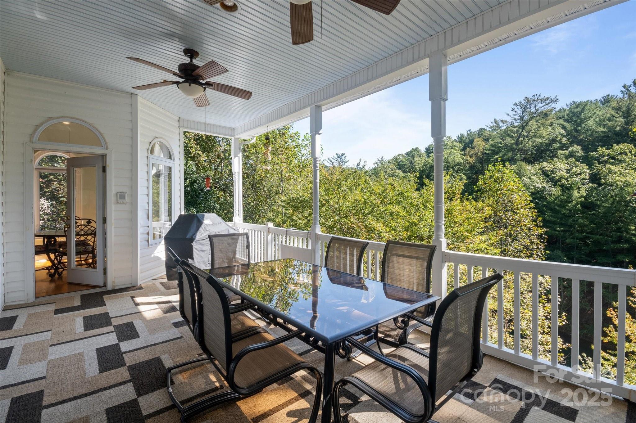 192 Lake Club Drive Nebo NC 28761