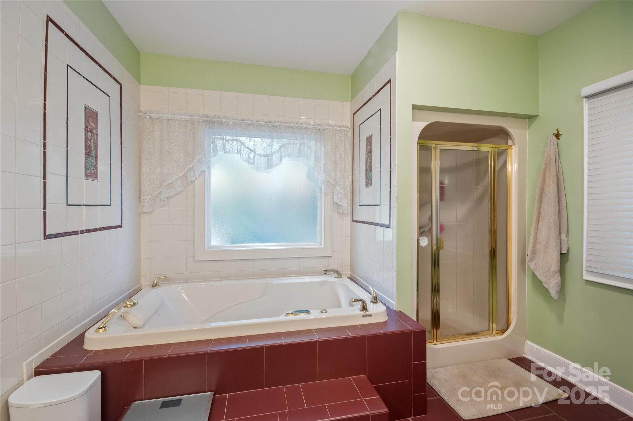 192 Lake Club Drive Nebo NC 28761